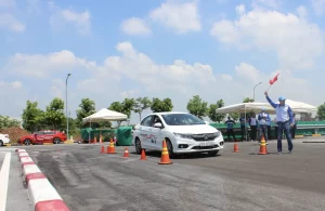 kinh nghiệm lái thử xe